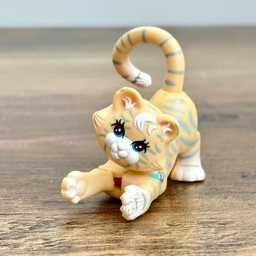 VINTAGE Kenner Littlest Pet Shop Zoo Baby Tiger Toy Figure 1993 LPS Arm Moves